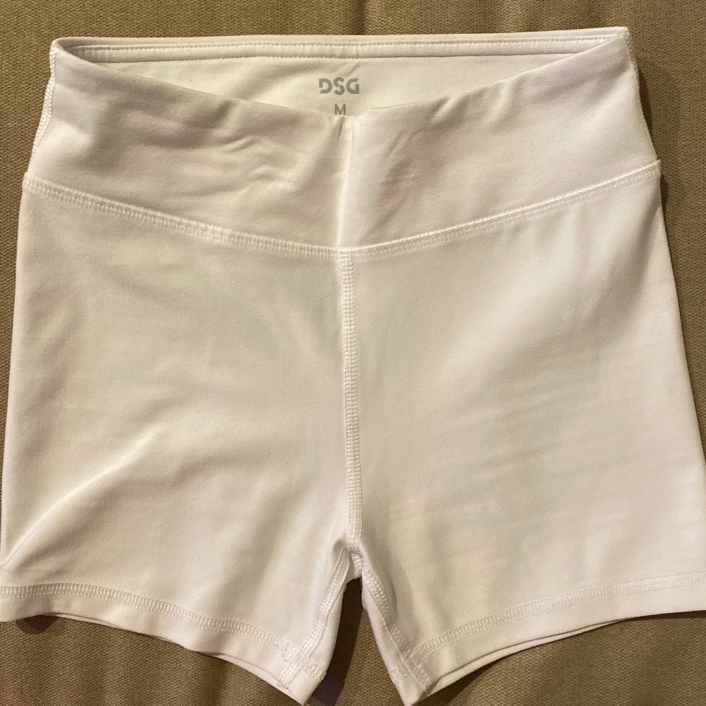 Kids DSG Size Medium (10-12) White biker shorts New